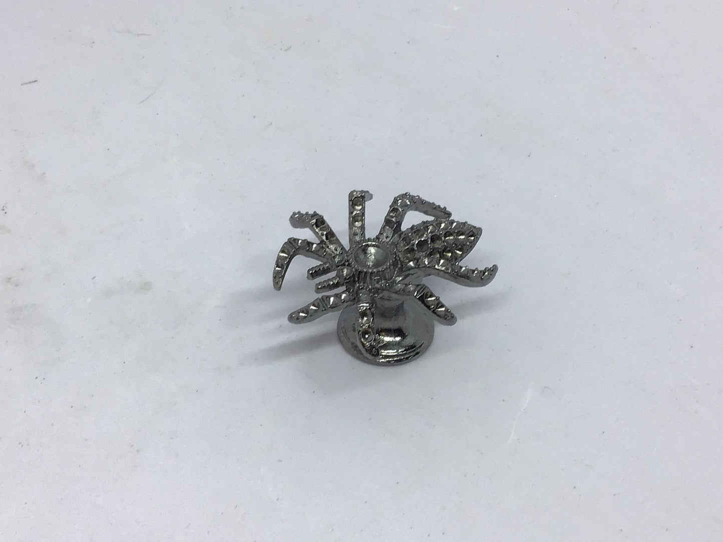 spider sphere stand