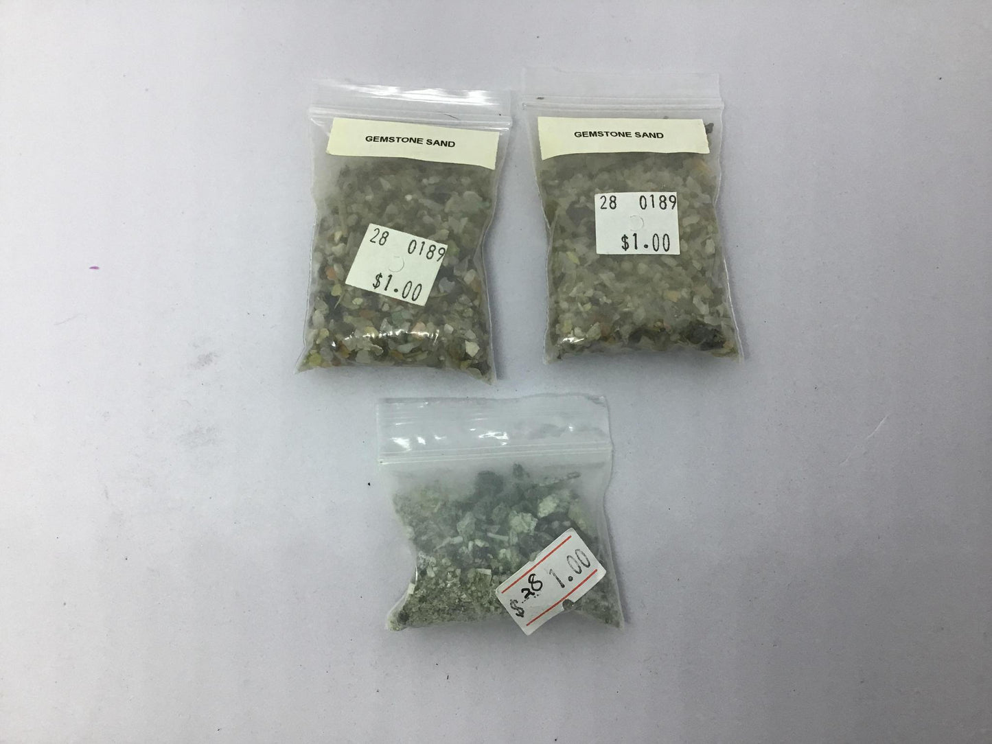 Gemstone sand (0189)